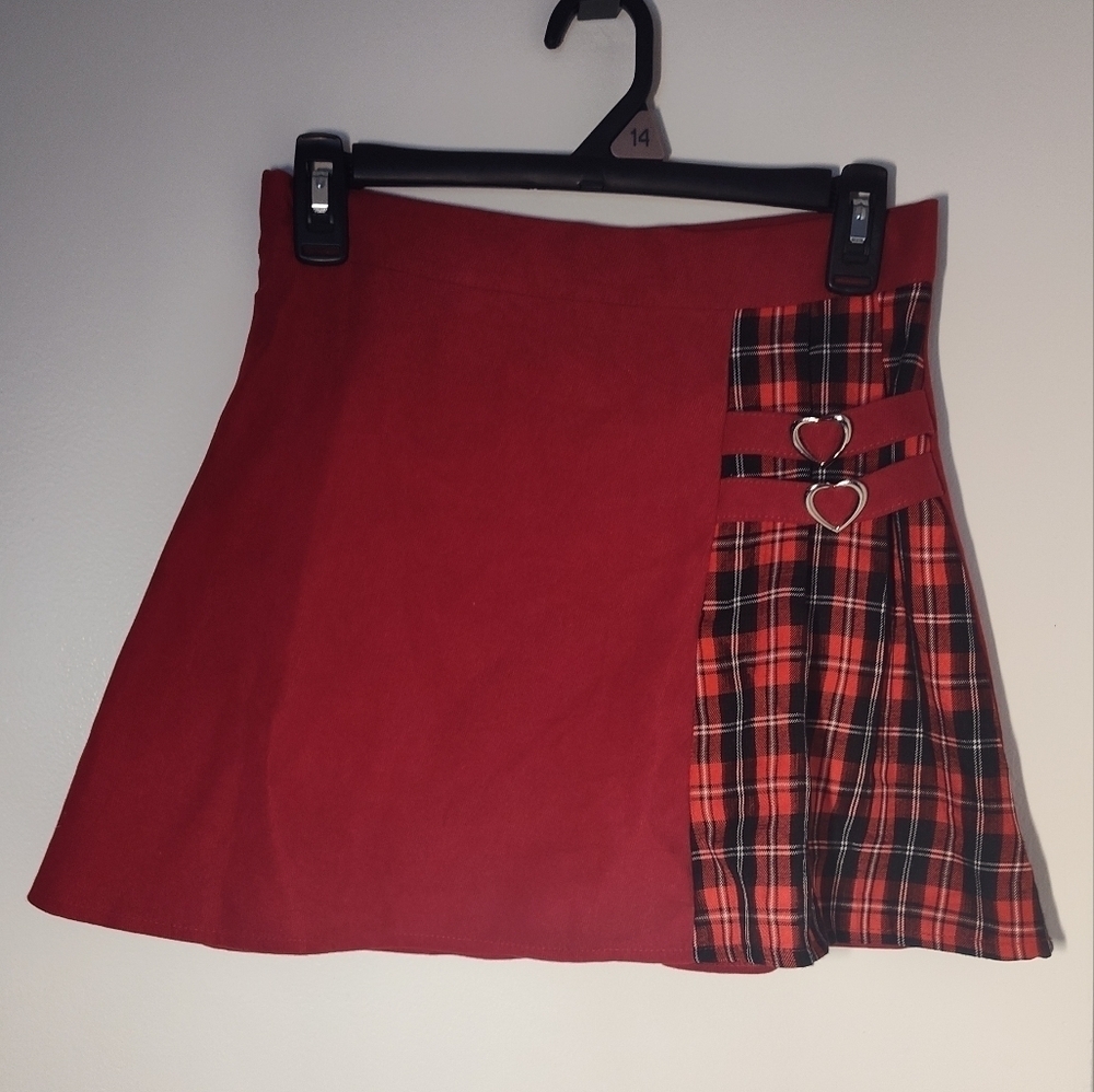 Red Plaid Women's Skirt with Heart Accents Size S #526